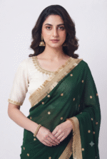 Women's Emerald Green Woven Silk Blend Saree with Golden Tassel Border - Image 4