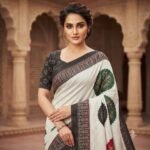 Women's Off-White Printed Saree with Black Contrast Border, Medallion & Figurine Print Pallu, Designer Blouse Piece | Casual Festive Ethnic Wear Saree - Image 5